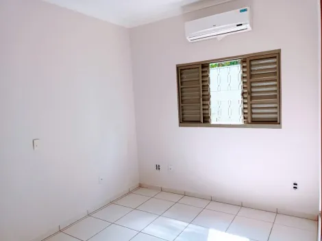 Comprar Casa / Padr&atilde;o em S&atilde;o Jos&eacute; do Rio Preto R$ 360.000,00 - Foto 18
