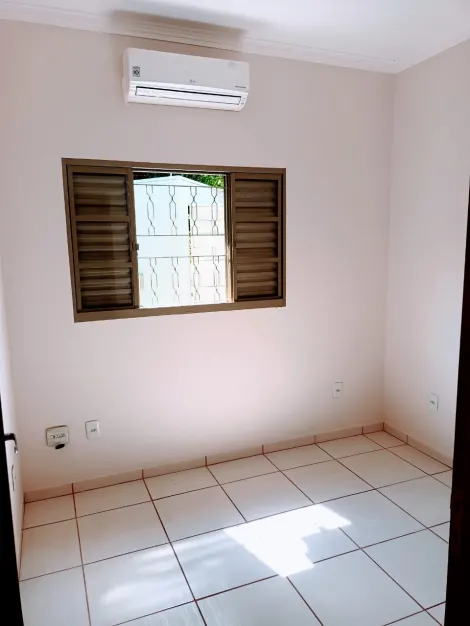 Comprar Casa / Padr&atilde;o em S&atilde;o Jos&eacute; do Rio Preto R$ 360.000,00 - Foto 19