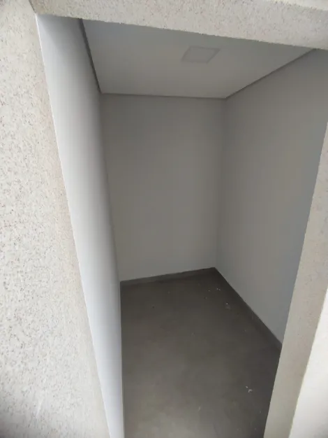 Alugar Casa / Padr&atilde;o em S&atilde;o Jos&eacute; do Rio Preto R$ 2.200,00 - Foto 30