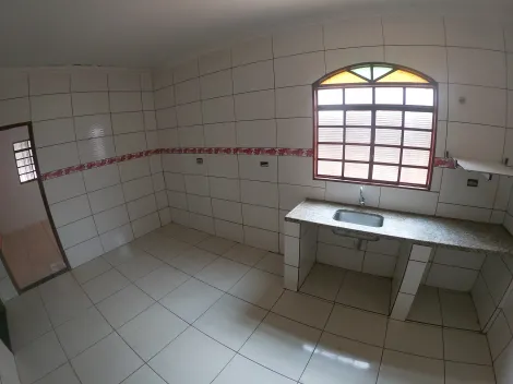 Alugar Casa / Padr&atilde;o em S&atilde;o Jos&eacute; do Rio Preto R$ 1.000,00 - Foto 5