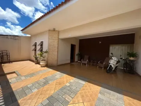 Comprar Casa / Padr&atilde;o em S&atilde;o Jos&eacute; do Rio Preto R$ 380.000,00 - Foto 4