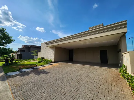 Casa / Condom&iacute;nio em S&atilde;o Jos&eacute; do Rio Preto 