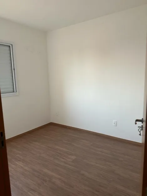 Alugar Apartamento / Padr&atilde;o em S&atilde;o Jos&eacute; do Rio Preto R$ 1.000,00 - Foto 9