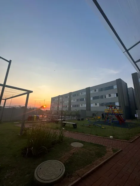 Alugar Apartamento / Padr&atilde;o em S&atilde;o Jos&eacute; do Rio Preto R$ 1.000,00 - Foto 22