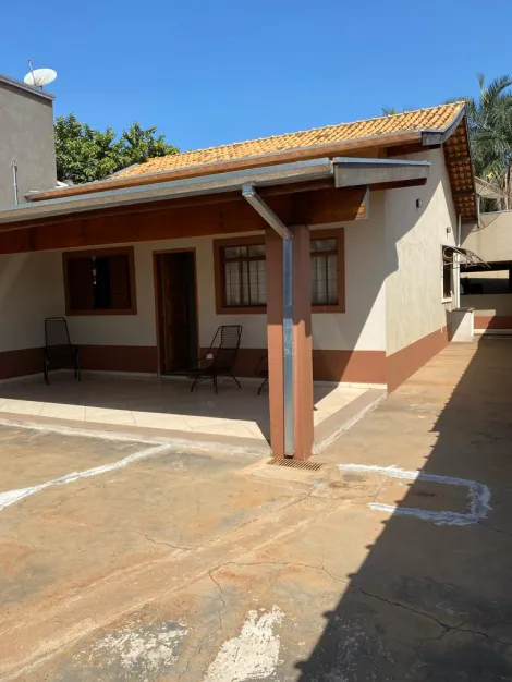 Comprar Casa / Padr&atilde;o em Ic&eacute;m R$ 800.000,00 - Foto 2