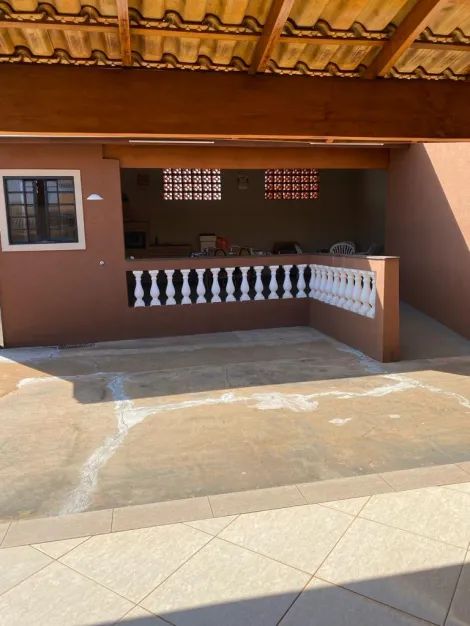Comprar Casa / Padr&atilde;o em Ic&eacute;m R$ 800.000,00 - Foto 3