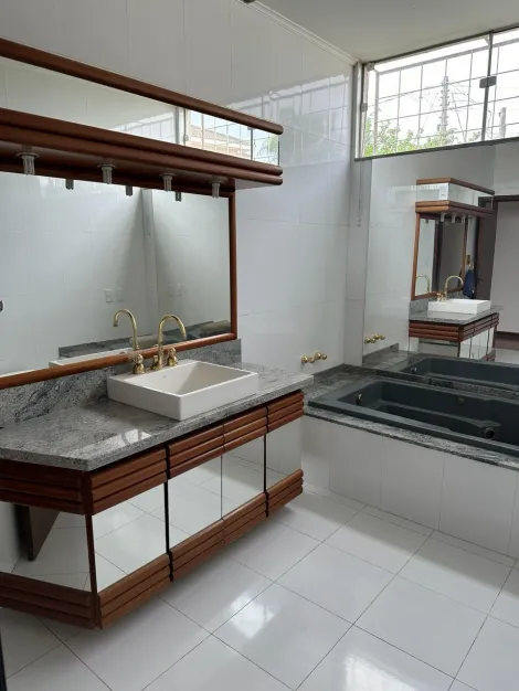 Comprar Casa / Padr&atilde;o em Lins R$ 2.700.000,00 - Foto 14