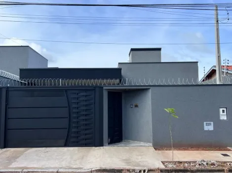 Alugar Casa / Padr&atilde;o em S&atilde;o Jos&eacute; do Rio Preto. apenas R$ 350.000,00