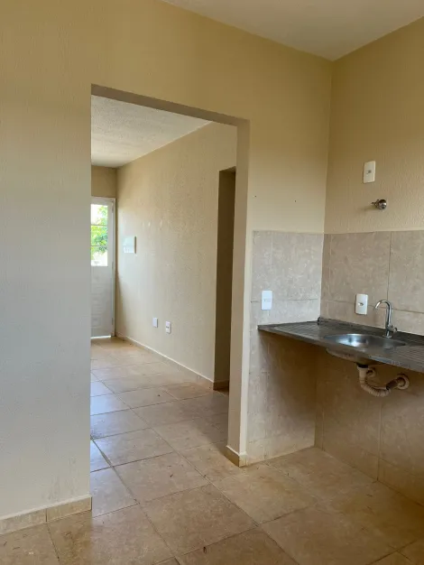 Comprar Casa / Padr&atilde;o em S&atilde;o Jos&eacute; do Rio Preto R$ 170.000,00 - Foto 4