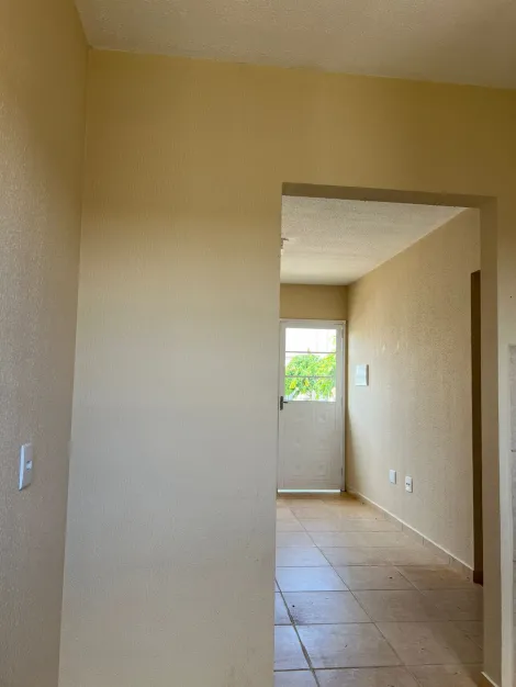 Comprar Casa / Padr&atilde;o em S&atilde;o Jos&eacute; do Rio Preto R$ 170.000,00 - Foto 5
