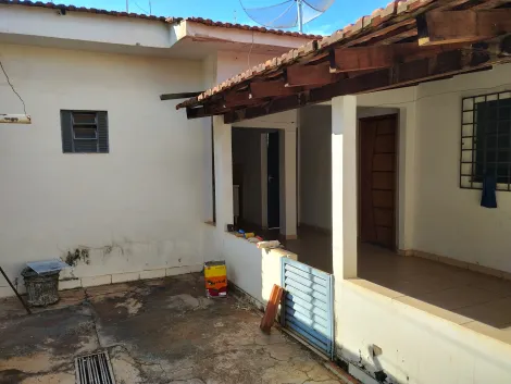 Alugar Casa / Padr&atilde;o em S&atilde;o Jos&eacute; do Rio Preto. apenas R$ 380.000,00