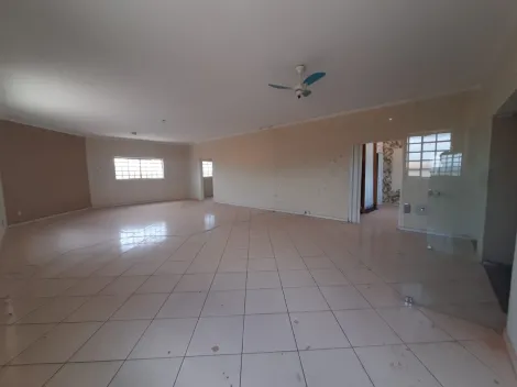 Alugar Comercial / Pr&eacute;dio Inteiro em Guapia&ccedil;u R$ 10.000,00 - Foto 11