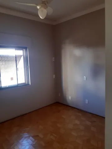 Comprar Apartamento / Padr&atilde;o em S&atilde;o Jos&eacute; do Rio Preto R$ 370.000,00 - Foto 2