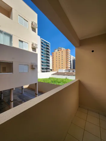 Alugar Apartamento / Padr&atilde;o em S&atilde;o Jos&eacute; do Rio Preto R$ 1.400,00 - Foto 3