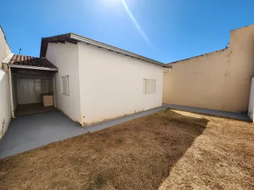 Alugar Casa / Padr&atilde;o em S&atilde;o Jos&eacute; do Rio Preto R$ 1.500,00 - Foto 17