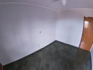 Alugar Apartamento / Padr&atilde;o em S&atilde;o Jos&eacute; do Rio Preto R$ 1.300,00 - Foto 4