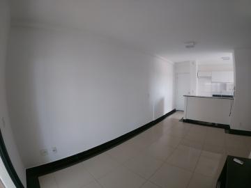 Alugar Apartamento / Padr&atilde;o em S&atilde;o Jos&eacute; do Rio Preto R$ 2.150,00 - Foto 3