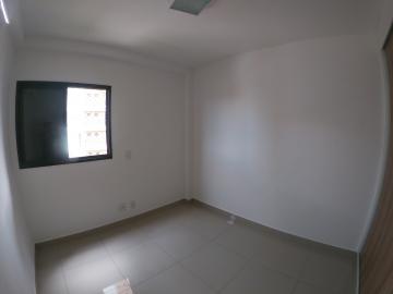 Alugar Apartamento / Padr&atilde;o em S&atilde;o Jos&eacute; do Rio Preto R$ 2.150,00 - Foto 9