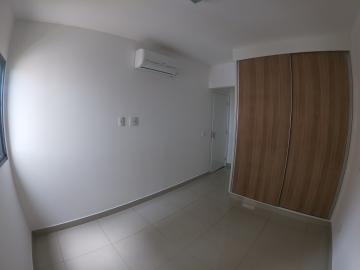 Alugar Apartamento / Padr&atilde;o em S&atilde;o Jos&eacute; do Rio Preto R$ 2.150,00 - Foto 15
