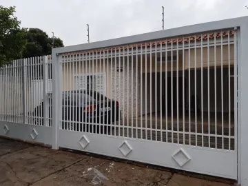 Alugar Casa / Padr&atilde;o em S&atilde;o Jos&eacute; do Rio Preto. apenas R$ 790.000,00