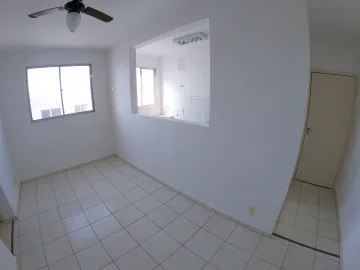Alugar Apartamento / Padr&atilde;o em S&atilde;o Jos&eacute; do Rio Preto R$ 700,00 - Foto 2