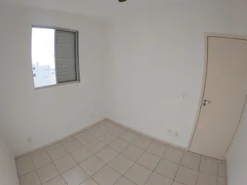 Alugar Apartamento / Padr&atilde;o em S&atilde;o Jos&eacute; do Rio Preto R$ 700,00 - Foto 5