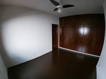 Alugar Casa / Padr&atilde;o em S&atilde;o Jos&eacute; do Rio Preto R$ 1.428,51 - Foto 10