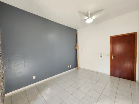 Alugar Comercial / Sala em S&atilde;o Jos&eacute; do Rio Preto R$ 750,00 - Foto 2