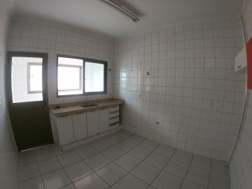 Alugar Apartamento / Padr&atilde;o em S&atilde;o Jos&eacute; do Rio Preto R$ 1.300,00 - Foto 6