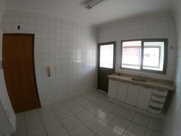 Alugar Apartamento / Padr&atilde;o em S&atilde;o Jos&eacute; do Rio Preto R$ 1.300,00 - Foto 7