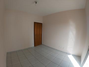 Alugar Apartamento / Padr&atilde;o em S&atilde;o Jos&eacute; do Rio Preto R$ 1.300,00 - Foto 12