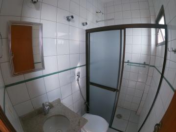 Alugar Apartamento / Padr&atilde;o em S&atilde;o Jos&eacute; do Rio Preto R$ 1.300,00 - Foto 21