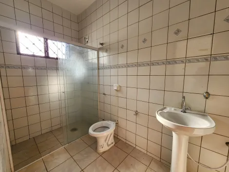 Alugar Casa / Padr&atilde;o em S&atilde;o Jos&eacute; do Rio Preto R$ 2.200,00 - Foto 8