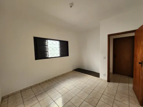 Alugar Casa / Padr&atilde;o em S&atilde;o Jos&eacute; do Rio Preto R$ 2.200,00 - Foto 13