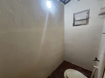 Alugar Casa / Padr&atilde;o em S&atilde;o Jos&eacute; do Rio Preto R$ 700,00 - Foto 3