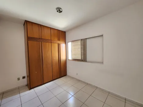 Alugar Apartamento / Padr&atilde;o em S&atilde;o Jos&eacute; do Rio Preto R$ 850,00 - Foto 6
