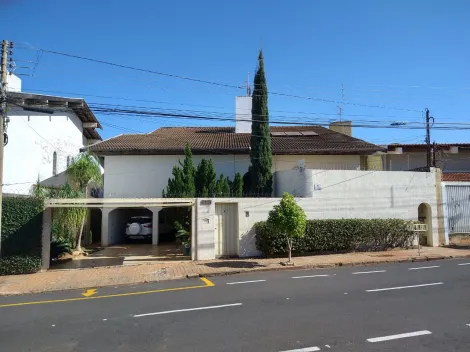 Casa / Sobrado em S&atilde;o Jos&eacute; do Rio Preto 