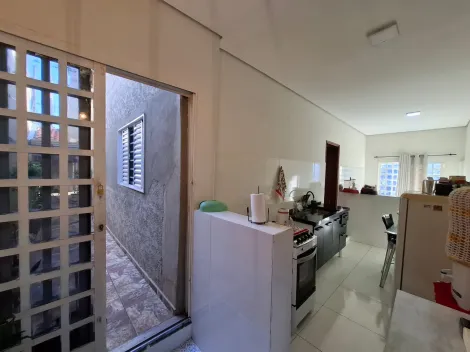 Alugar Casa / Padr&atilde;o em S&atilde;o Jos&eacute; do Rio Preto R$ 1.400,00 - Foto 7