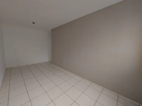 Alugar Apartamento / Padr&atilde;o em S&atilde;o Jos&eacute; do Rio Preto R$ 690,00 - Foto 2