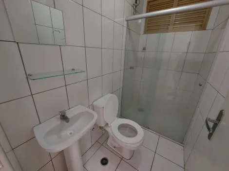 Alugar Apartamento / Padr&atilde;o em S&atilde;o Jos&eacute; do Rio Preto R$ 690,00 - Foto 5