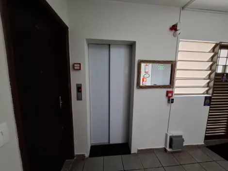 Alugar Apartamento / Padr&atilde;o em S&atilde;o Jos&eacute; do Rio Preto R$ 1.000,00 - Foto 13