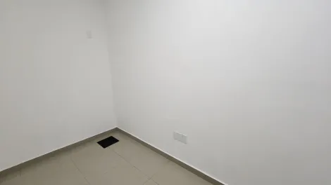 Alugar Comercial / Sal&atilde;o em S&atilde;o Jos&eacute; do Rio Preto. apenas R$ 4.300,00