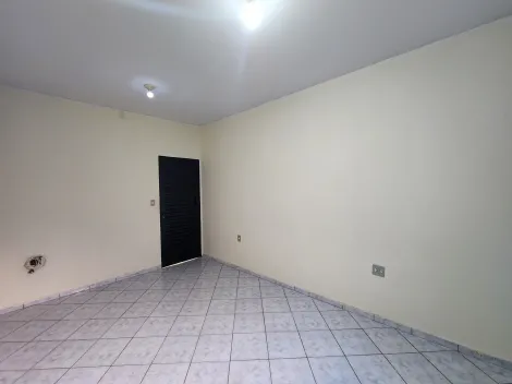 Alugar Casa / Padr&atilde;o em S&atilde;o Jos&eacute; do Rio Preto R$ 900,00 - Foto 3