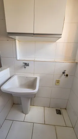 Alugar Apartamento / Cobertura em S&atilde;o Jos&eacute; do Rio Preto R$ 1.650,00 - Foto 8