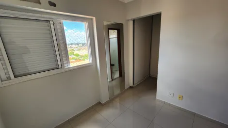 Alugar Apartamento / Cobertura em S&atilde;o Jos&eacute; do Rio Preto R$ 1.650,00 - Foto 12