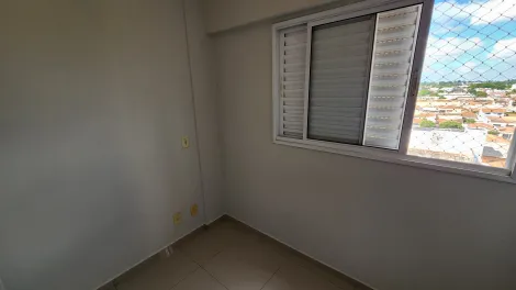 Alugar Apartamento / Cobertura em S&atilde;o Jos&eacute; do Rio Preto R$ 1.650,00 - Foto 13
