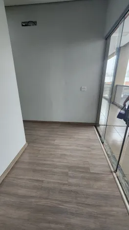 Alugar Comercial / Sala em S&atilde;o Jos&eacute; do Rio Preto R$ 2.500,00 - Foto 2