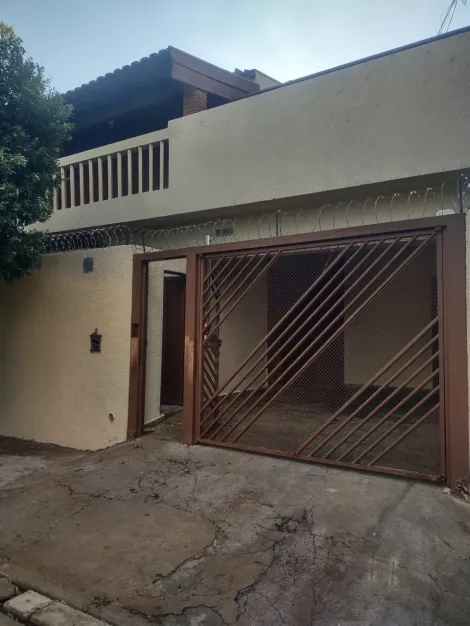 Alugar Casa / Sobrado em S&atilde;o Jos&eacute; do Rio Preto. apenas R$ 1.760,00