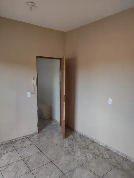 Alugar Casa / Sobrado em S&atilde;o Jos&eacute; do Rio Preto R$ 1.760,00 - Foto 3