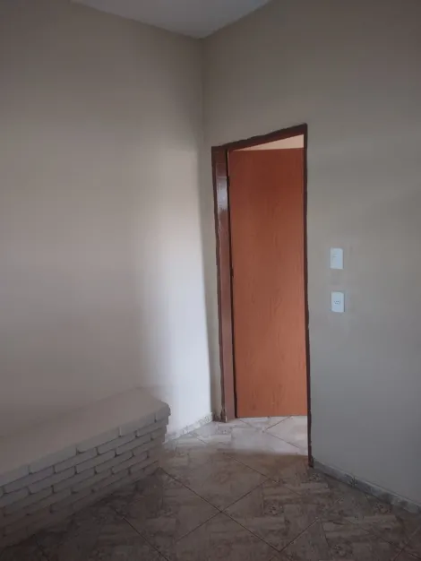 Alugar Casa / Sobrado em S&atilde;o Jos&eacute; do Rio Preto R$ 1.760,00 - Foto 14